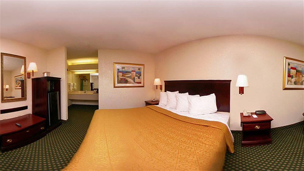 Econo Lodge Inn&Suites Filadelfia Esterno foto