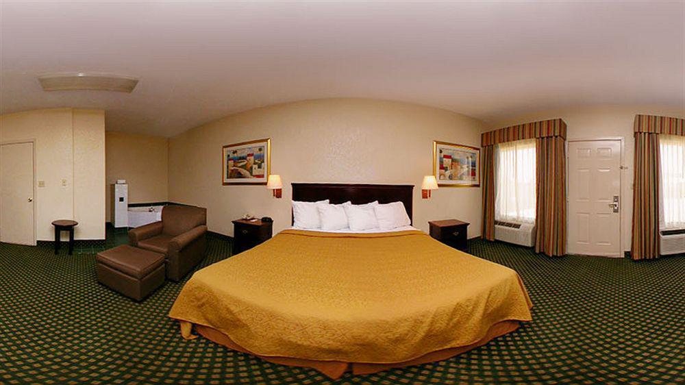 Econo Lodge Inn&Suites Filadelfia Esterno foto